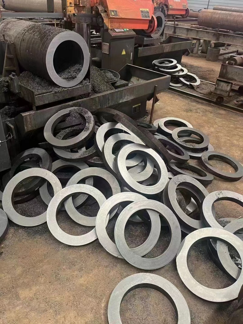 巴塘巴塘巴塘20G无缝钢管切割